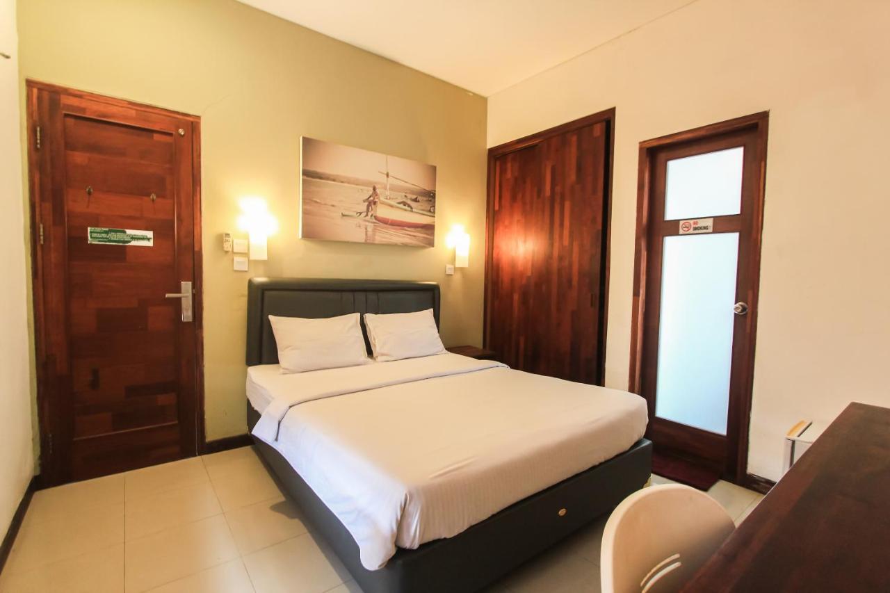Kuta Legian Inn Ngoại thất bức ảnh
