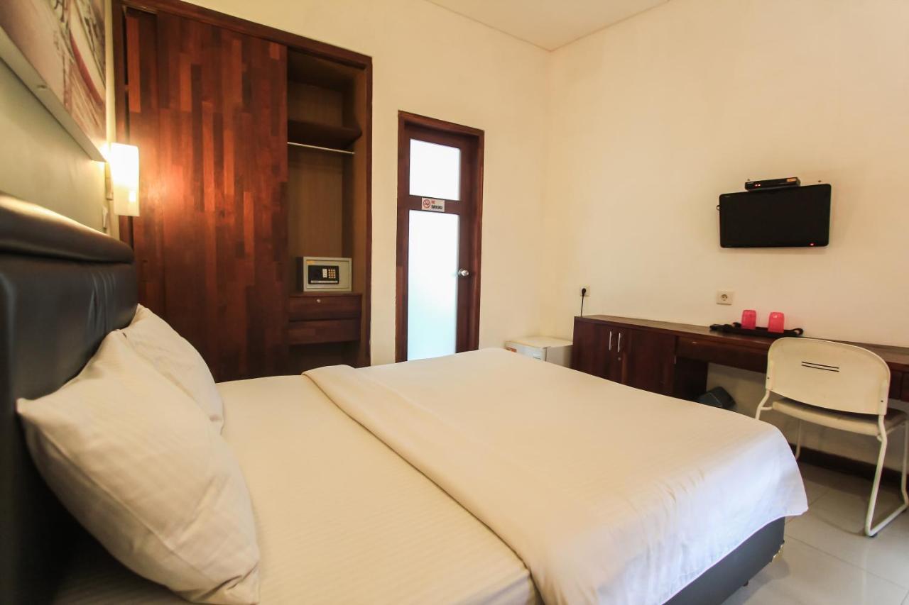 Kuta Legian Inn Ngoại thất bức ảnh